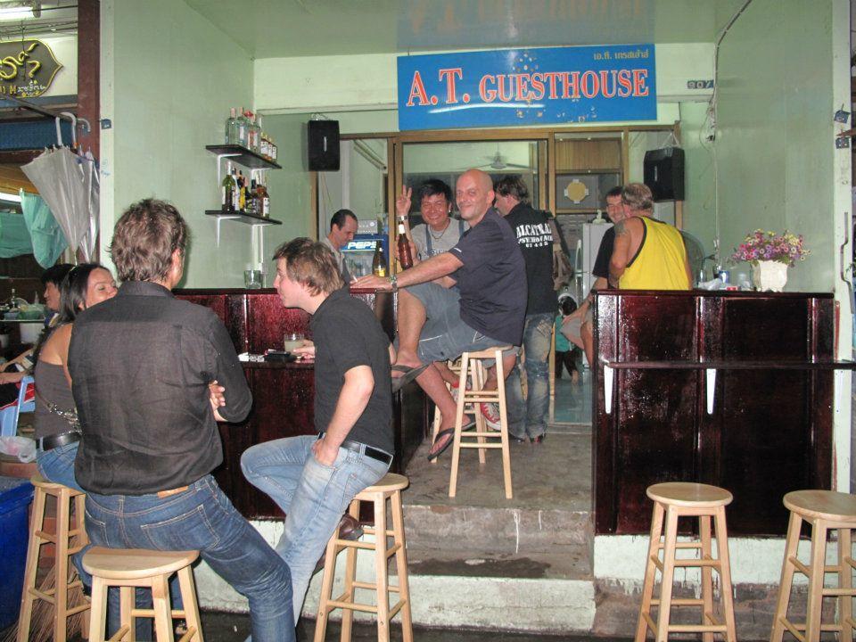 A.T Guesthouse Banguecoque Exterior foto
